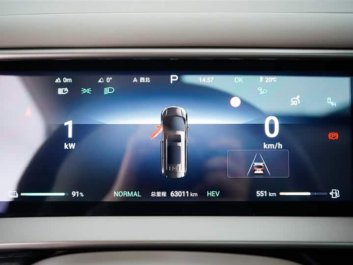 Фото 8 - Denza D9