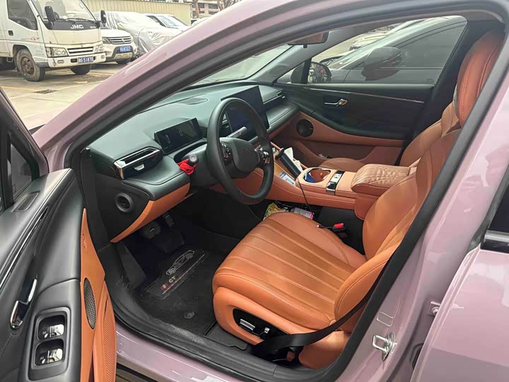 Фото 3 - GAC Aion RT