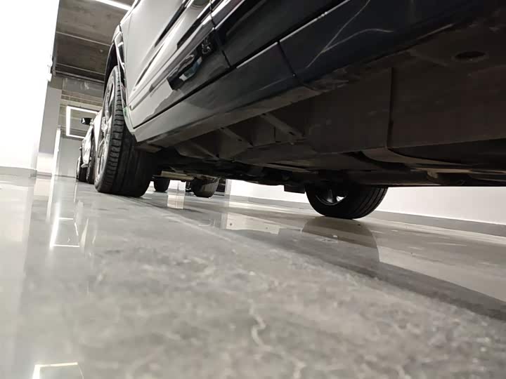 Фото 6 - Cadillac XT5