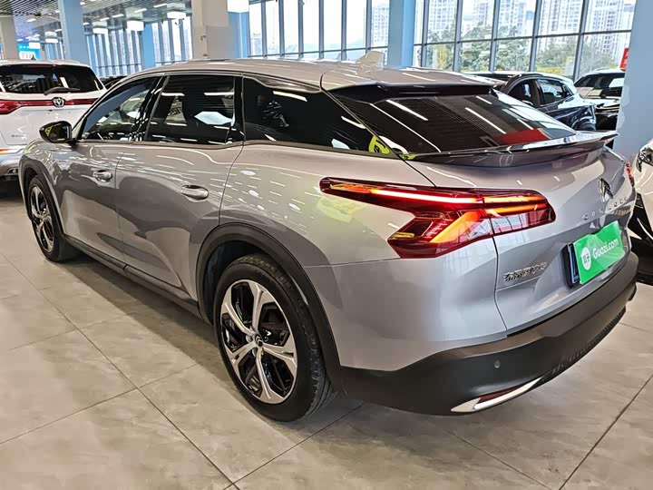 Фото 5 - Citroen C5 X