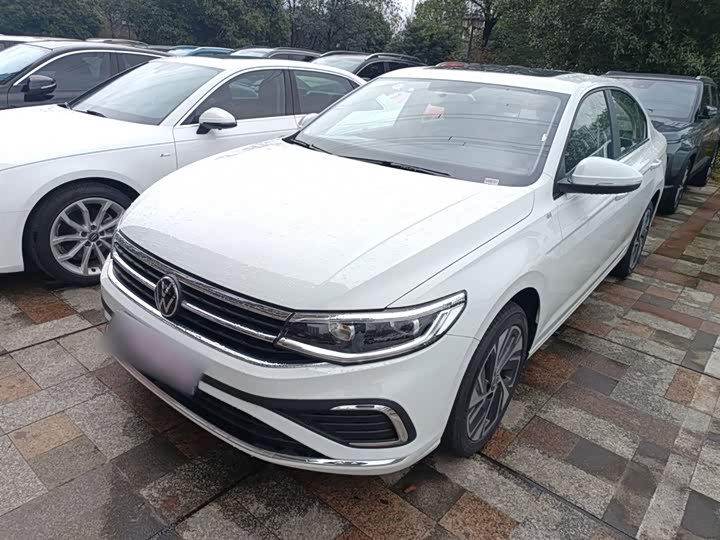 Фото 2 - Volkswagen Bora