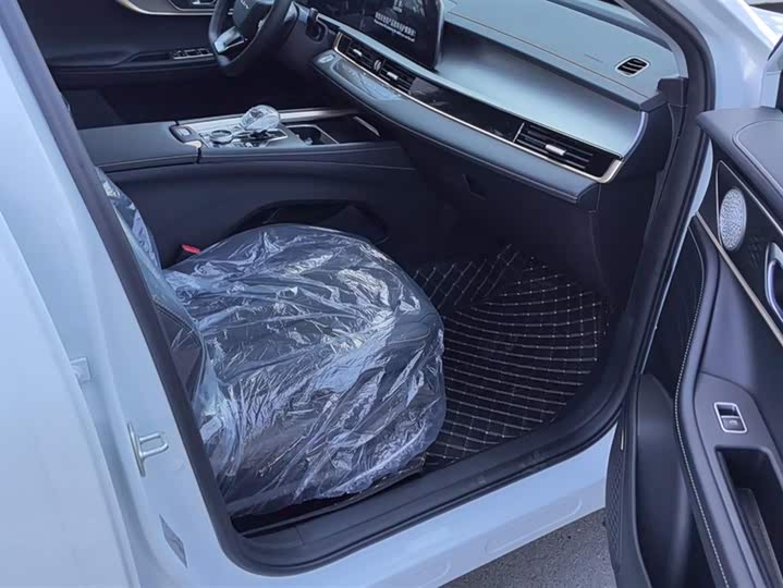 Фото 8 - Chery Tiggo 5x