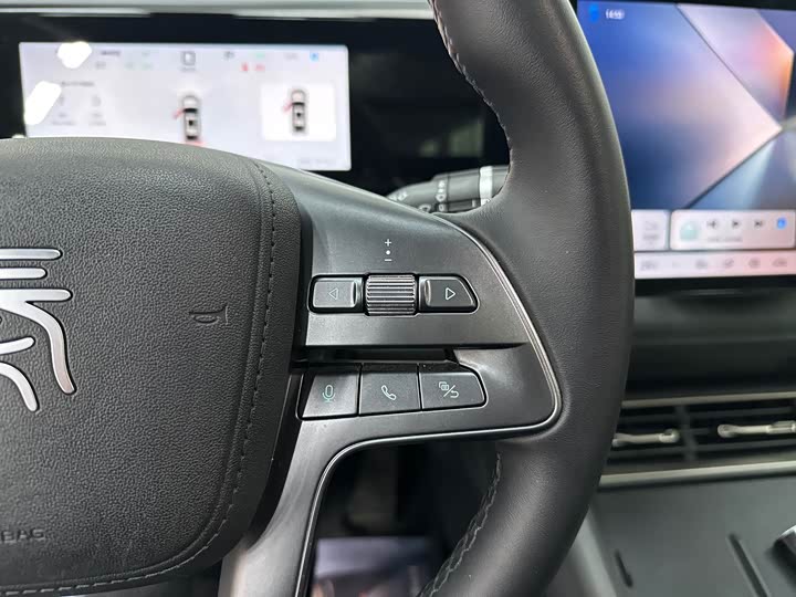 Фото 7 - BYD Qin L