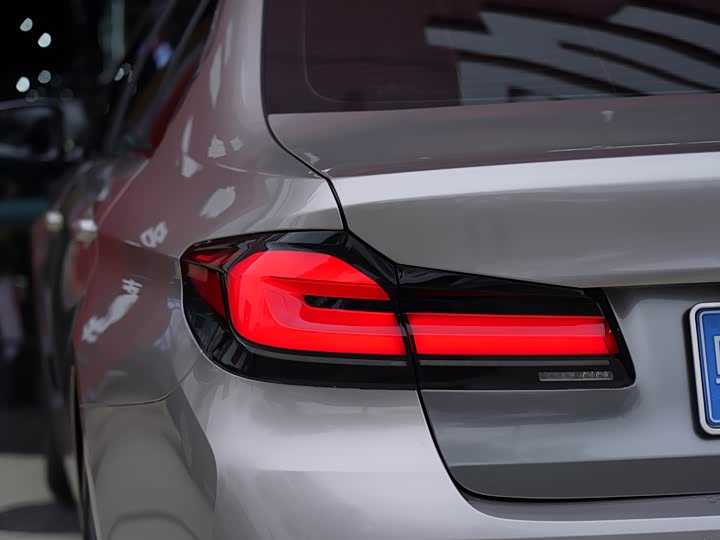 Фото 4 - BMW 5 Series