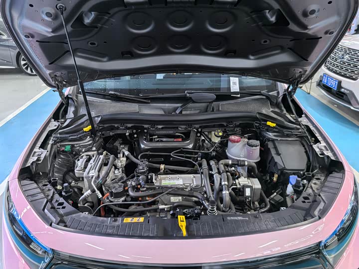 Фото 9 - Mercedes-Benz EQA