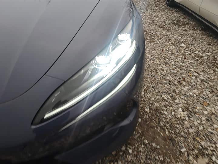 Фото 5 - Denza Z9