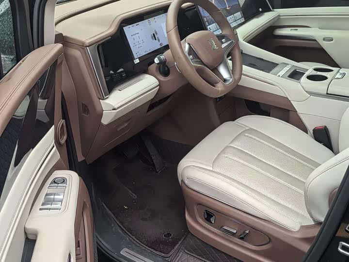 Фото 4 - BYD Xia