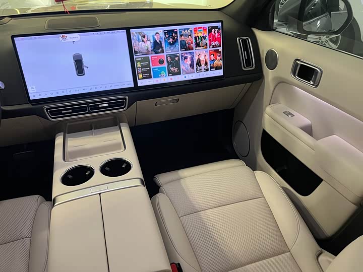 Фото 8 - LiXiang L7