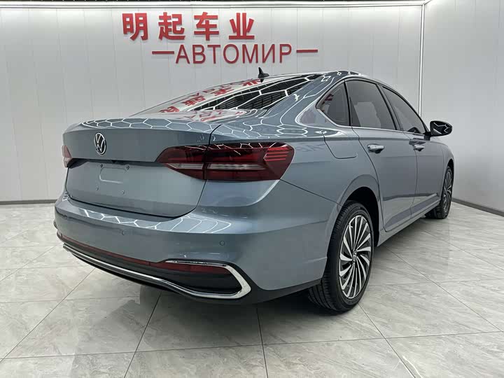 Фото 7 - Volkswagen Lavida