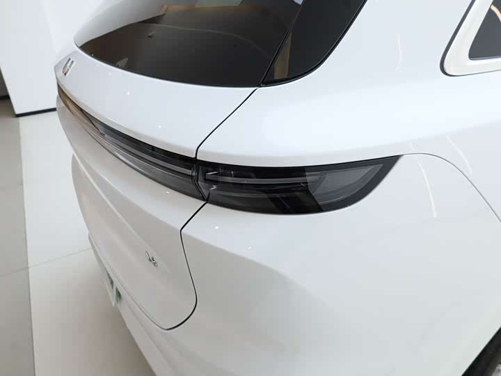 Фото 9 - LiXiang L6