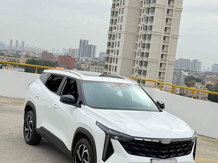 Фото 3 - Geely Atlas