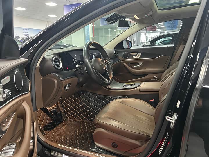 Фото 4 - Mercedes-Benz E-Class Hybrid