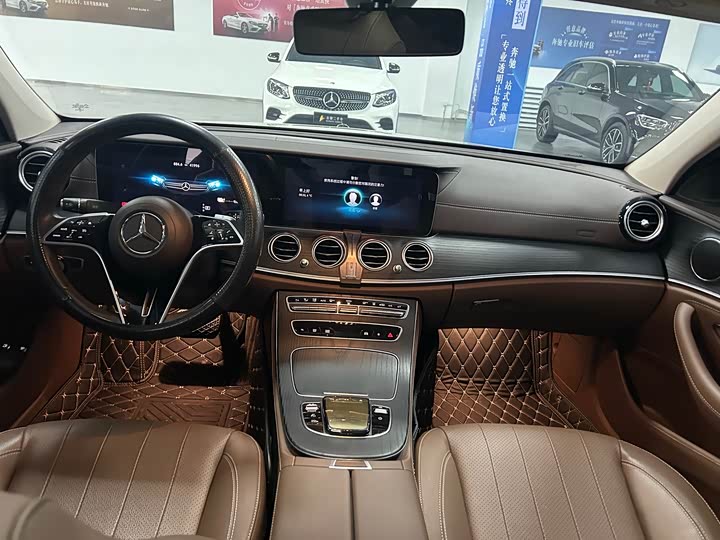 Фото 7 - Mercedes-Benz E-Class Hybrid