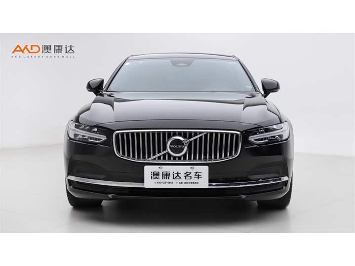 Фото 2 - Volvo S90