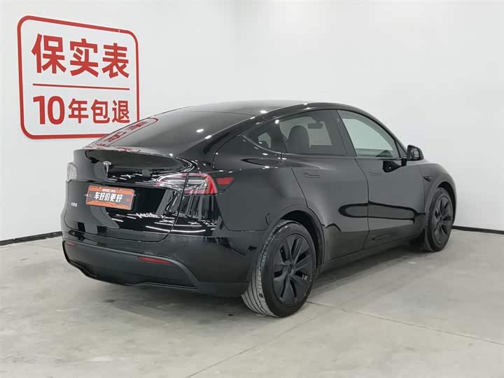 Фото 2 - Tesla Model Y