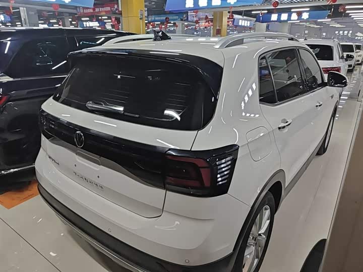 Фото 7 - Volkswagen T-Cross