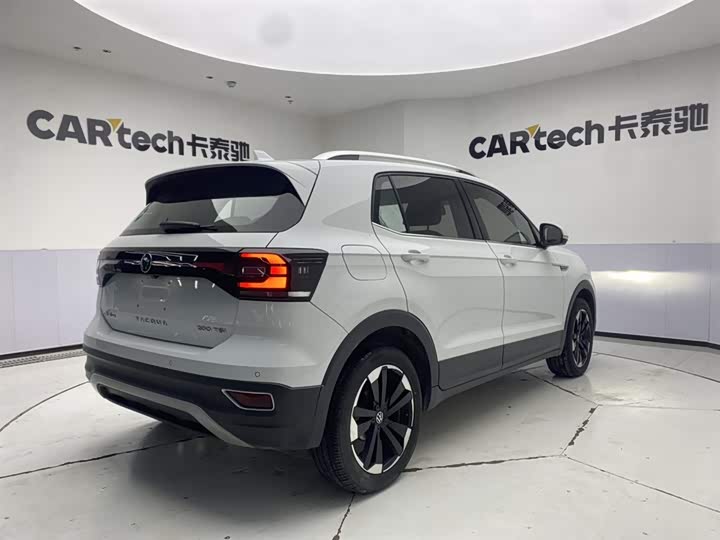 Фото 5 - Volkswagen Tacqua