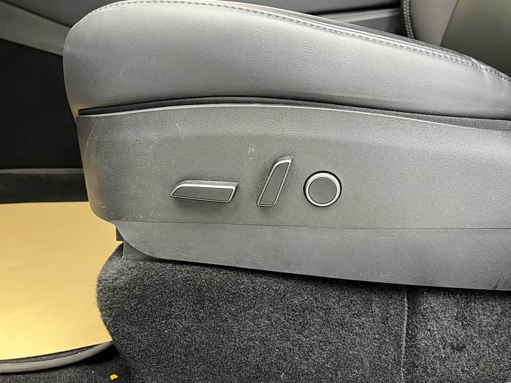 Фото 5 - Tesla Model Y