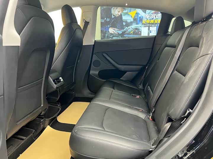 Фото 6 - Tesla Model Y