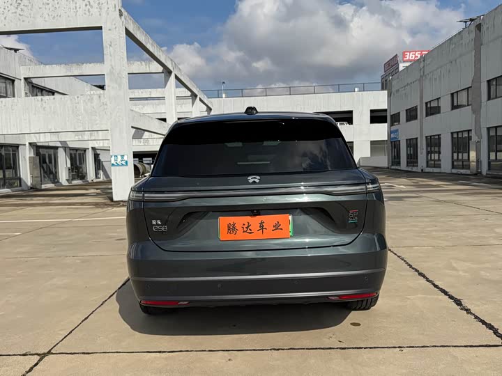 Фото 8 - Nio ES8