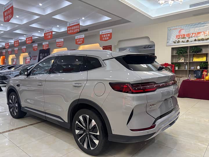 Фото 9 - BYD Song Plus Hybrid/EV