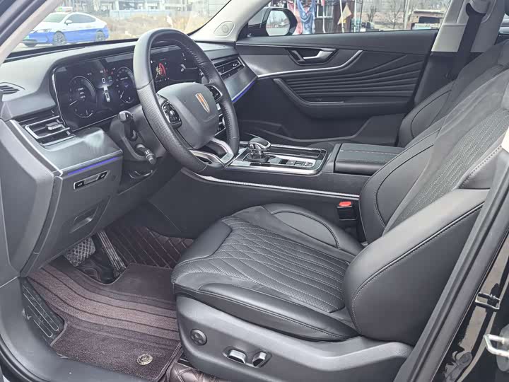 Фото 7 - Hongqi HS5