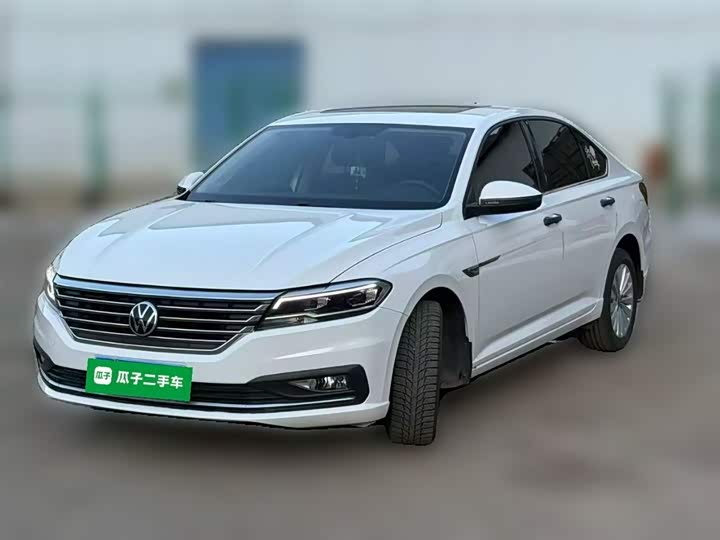 Фото 3 - Volkswagen Lavida