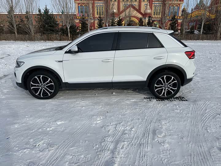 Фото 5 - Volkswagen T-Roc