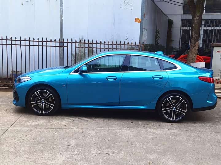 Фото 3 - BMW 2 Series