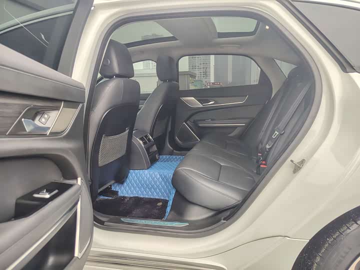 Фото 4 - Jaguar XF L