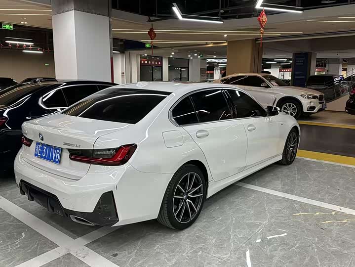 Фото 9 - BMW 3 Series