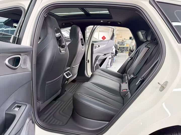 Фото 8 - BYD Seal 06 Hybrid/EV