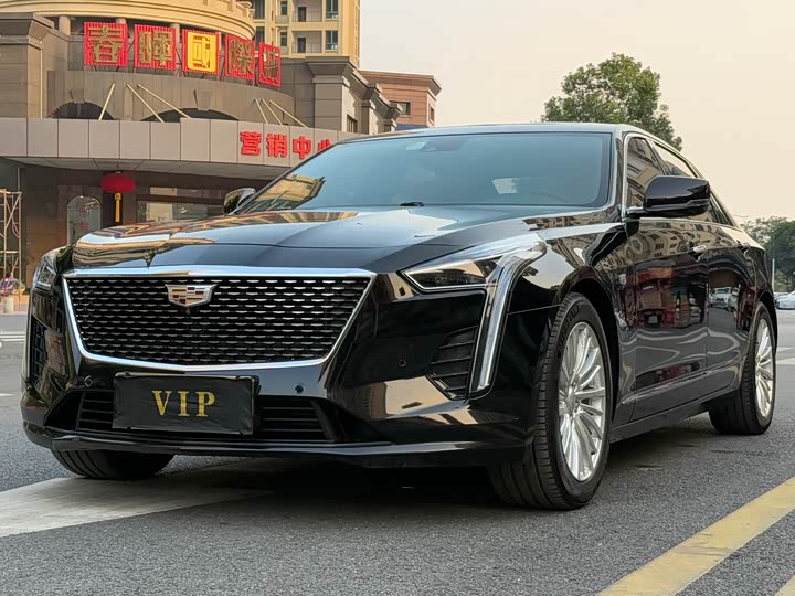 Фото 1 - Cadillac CT6