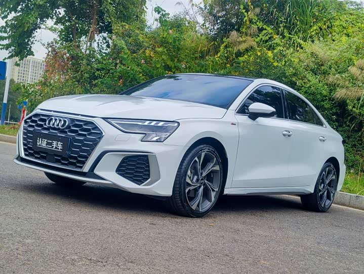 Фото 1 - Audi A3