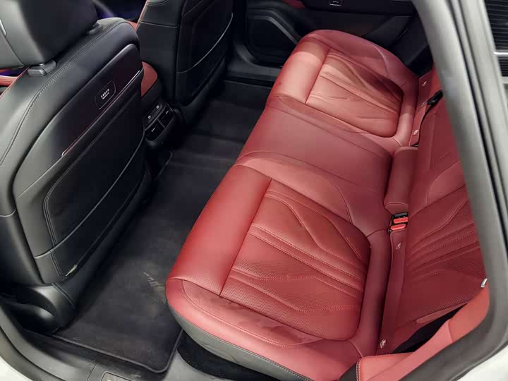 Фото 7 - Zeekr 007 GT