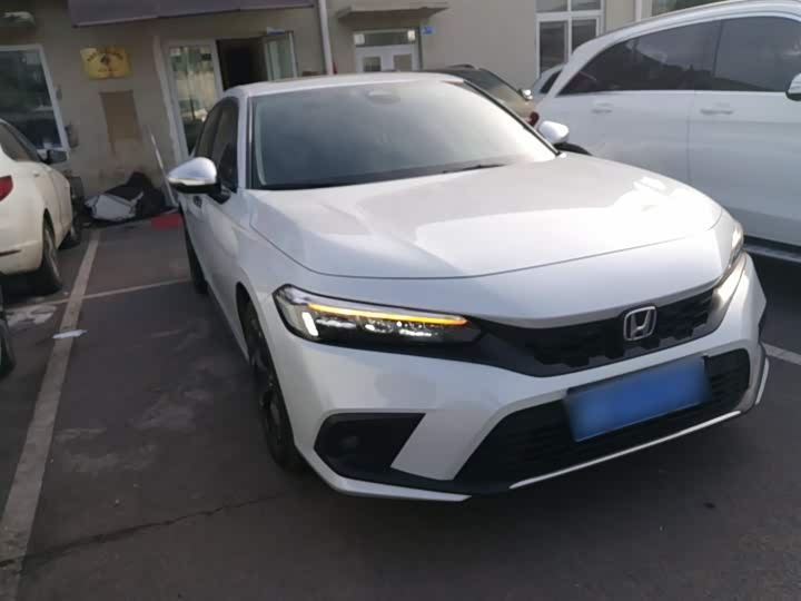 Фото 4 - Honda Civic