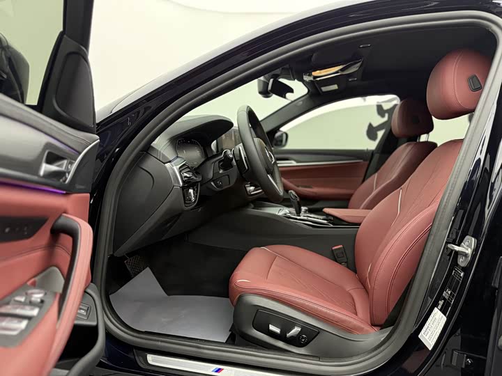 Фото 4 - BMW 5 Series