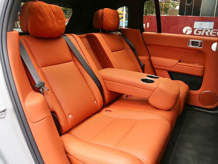 Фото 8 - LiXiang L7