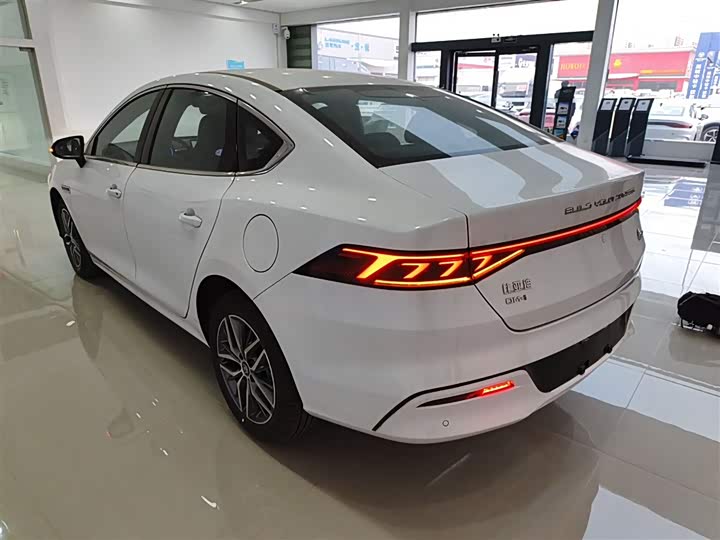 Фото 5 - BYD Qin Plus