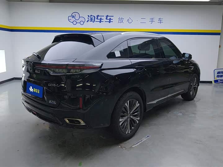 Фото 3 - Honda UR-V