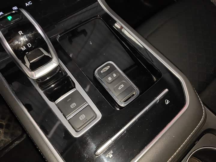 Фото 9 - Chery Tiggo 8