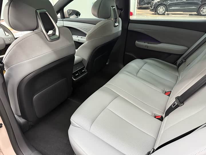 Фото 8 - Nissan N7