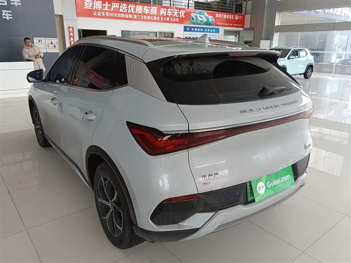 Фото 5 - BYD Yuan Plus