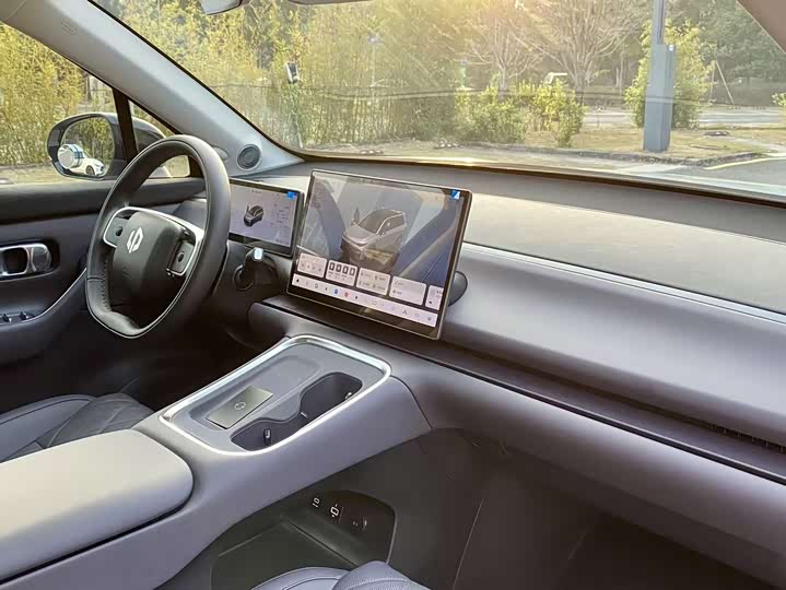 Фото 8 - Leapmotor C16