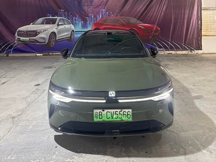 Фото 2 - Zeekr 007 GT