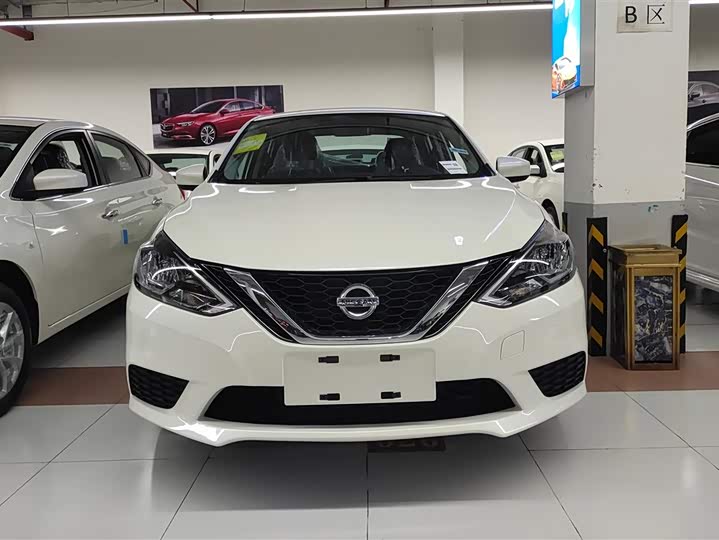 Фото 2 - Nissan Sylphy