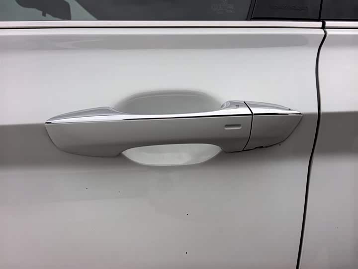 Фото 7 - Volkswagen Sagitar L