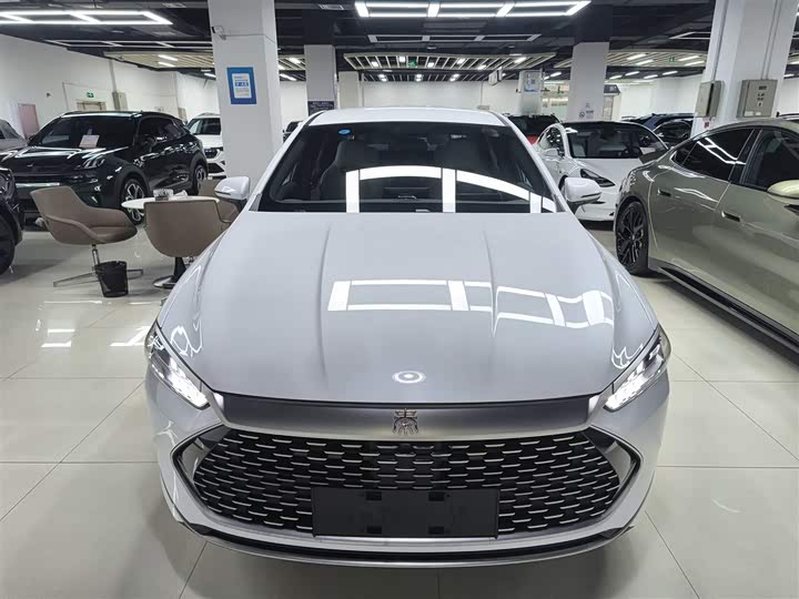 Фото 3 - BYD Qin Plus