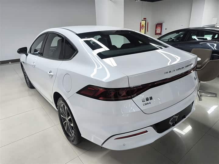 Фото 5 - BYD Qin Plus