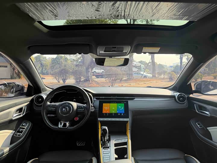 Фото 9 - MG Motor 6